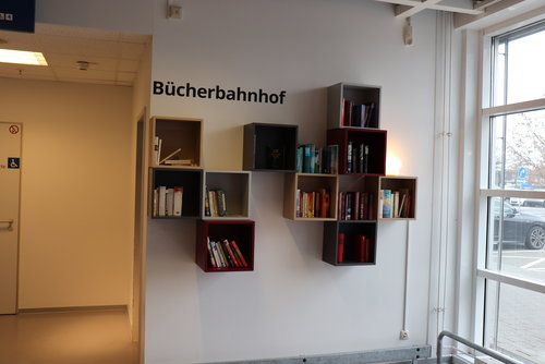 Bücherregal Ikea